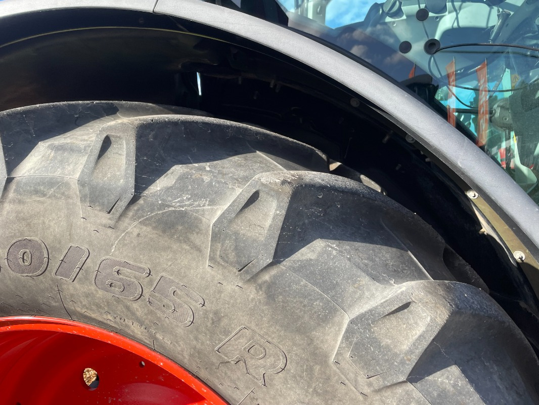 CLAAS Arion 660 CMATIC - Traktor: obrázok 2 CLAAS Arion 660 CMATIC - Traktor: obrázok 2