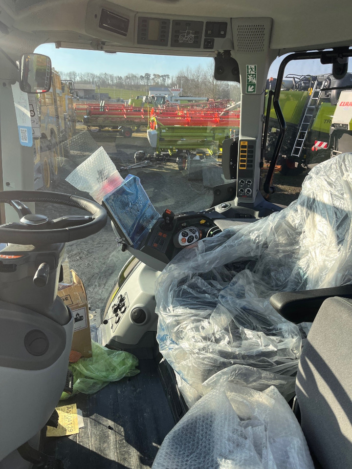 Traktor CLAAS Axion 830 CMATIC: obrázok 7