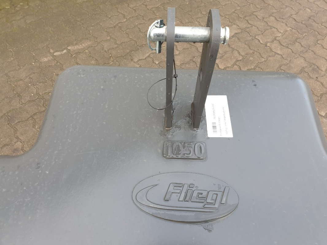 Fliegl GEWICHT 1.050KG - Protizávažie: obrázok 4 Fliegl GEWICHT 1.050KG - Protizávažie: obrázok 4