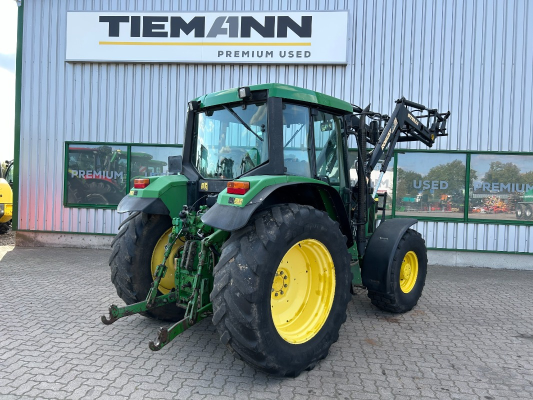 John Deere 6110 - Traktor: obrázok 4 John Deere 6110 - Traktor: obrázok 4