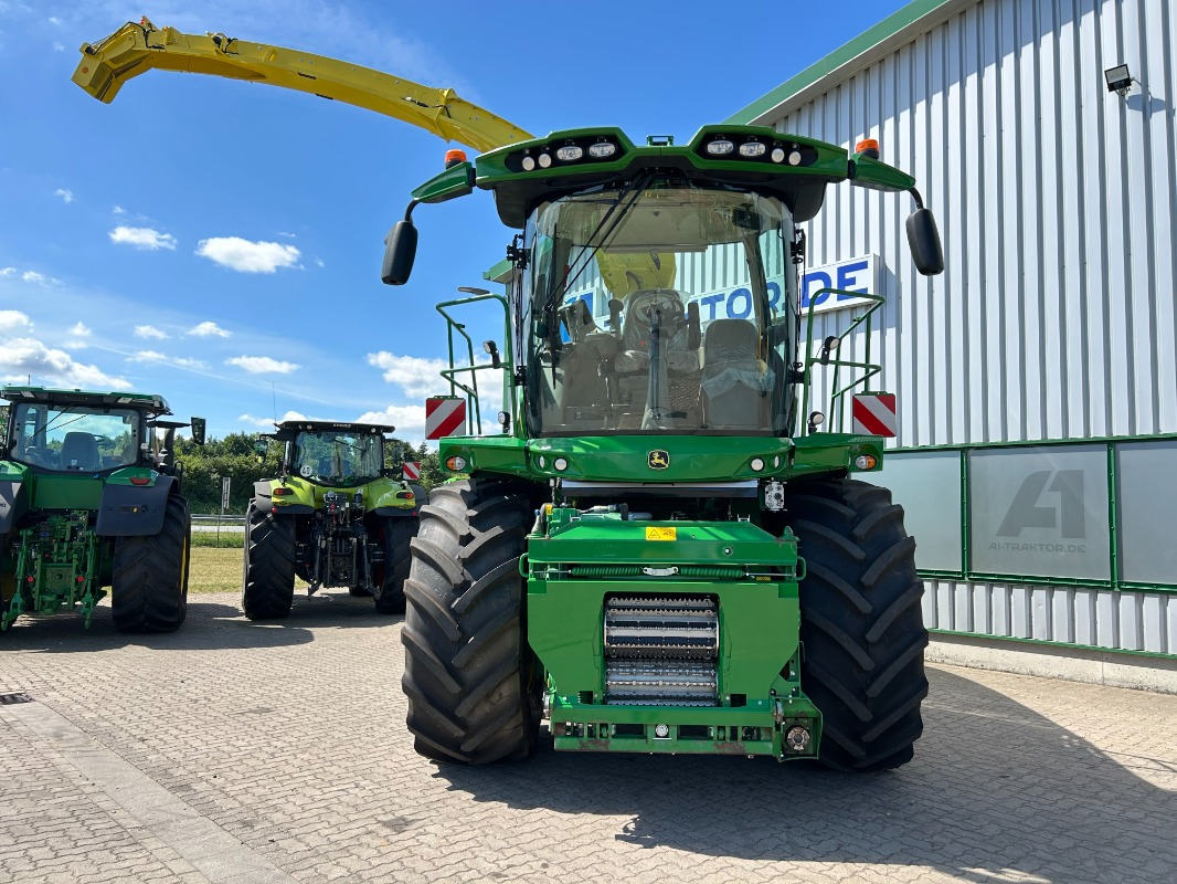John Deere 8400i PREMIUM USED - Kombajn: obrázok 3 John Deere 8400i PREMIUM USED - Kombajn: obrázok 3
