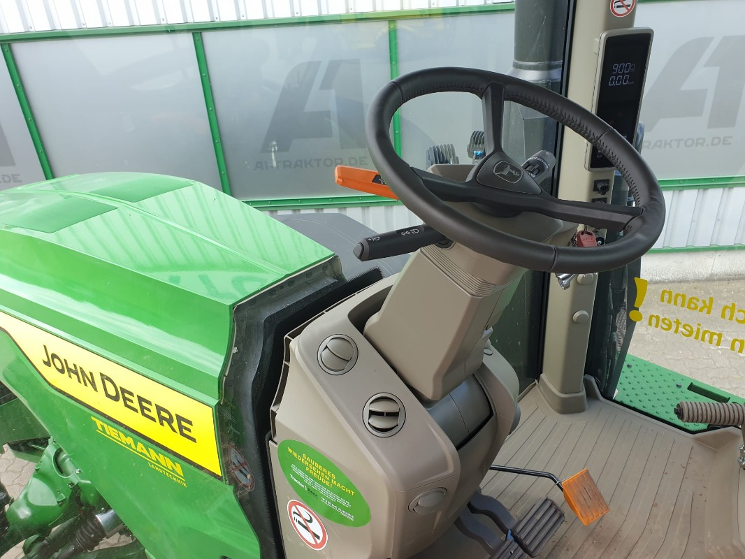 John Deere 8R 340 **MIETRÜCKLÄUFER** - Traktor: obrázok 4 John Deere 8R 340 **MIETRÜCKLÄUFER** - Traktor: obrázok 4