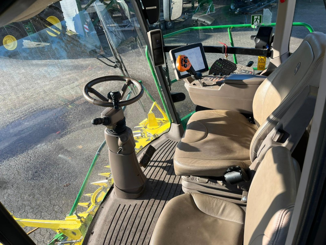 John Deere 9900 mit Kemper 375 - Kombajn: obrázok 3 John Deere 9900 mit Kemper 375 - Kombajn: obrázok 3