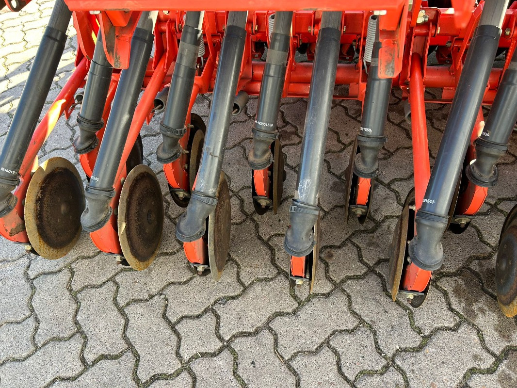 Kuhn Integra G II MIT 400 - Modulárny sejací stroj: obrázok 2 Kuhn Integra G II MIT 400 - Modulárny sejací stroj: obrázok 2