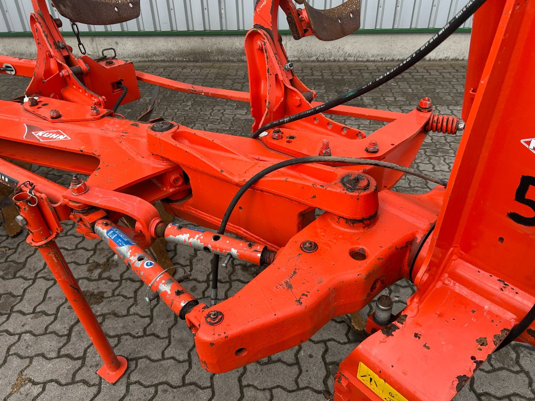 Kuhn Multi Master 113 4E - Pluh: obrázok 2 Kuhn Multi Master 113 4E - Pluh: obrázok 2