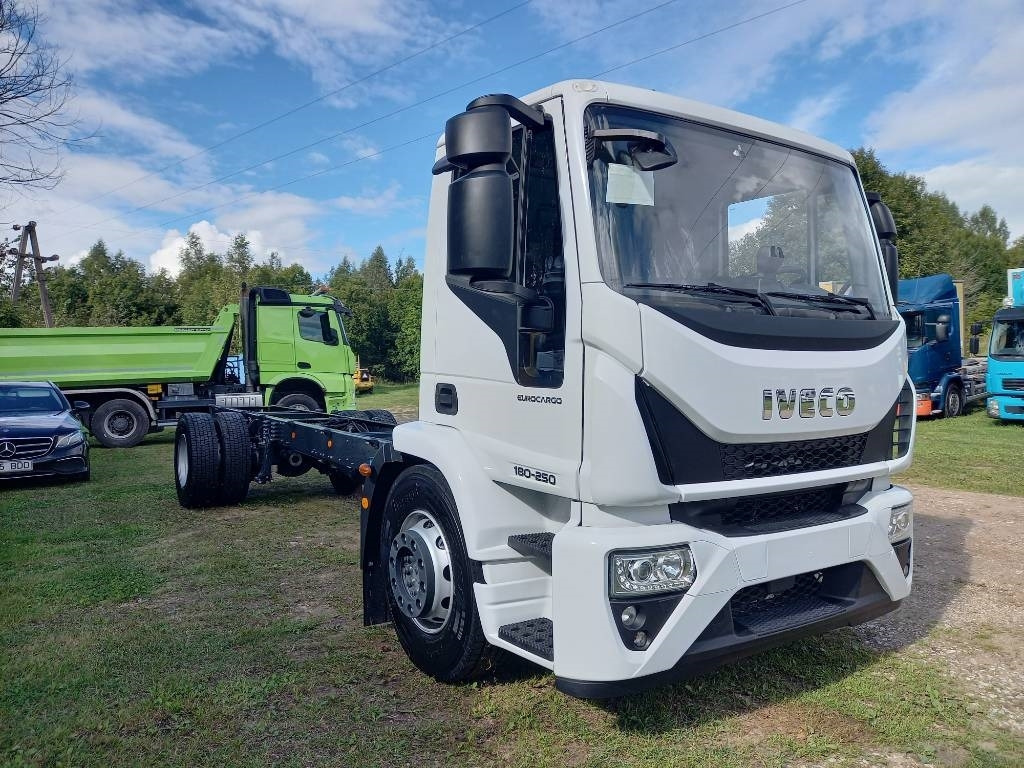 Iveco Eurocargo ML180E/FP, NEW, NOT USED - Podvozek s kabinou: obrázok 5 Iveco Eurocargo ML180E/FP, NEW, NOT USED - Podvozek s kabinou: obrázok 5