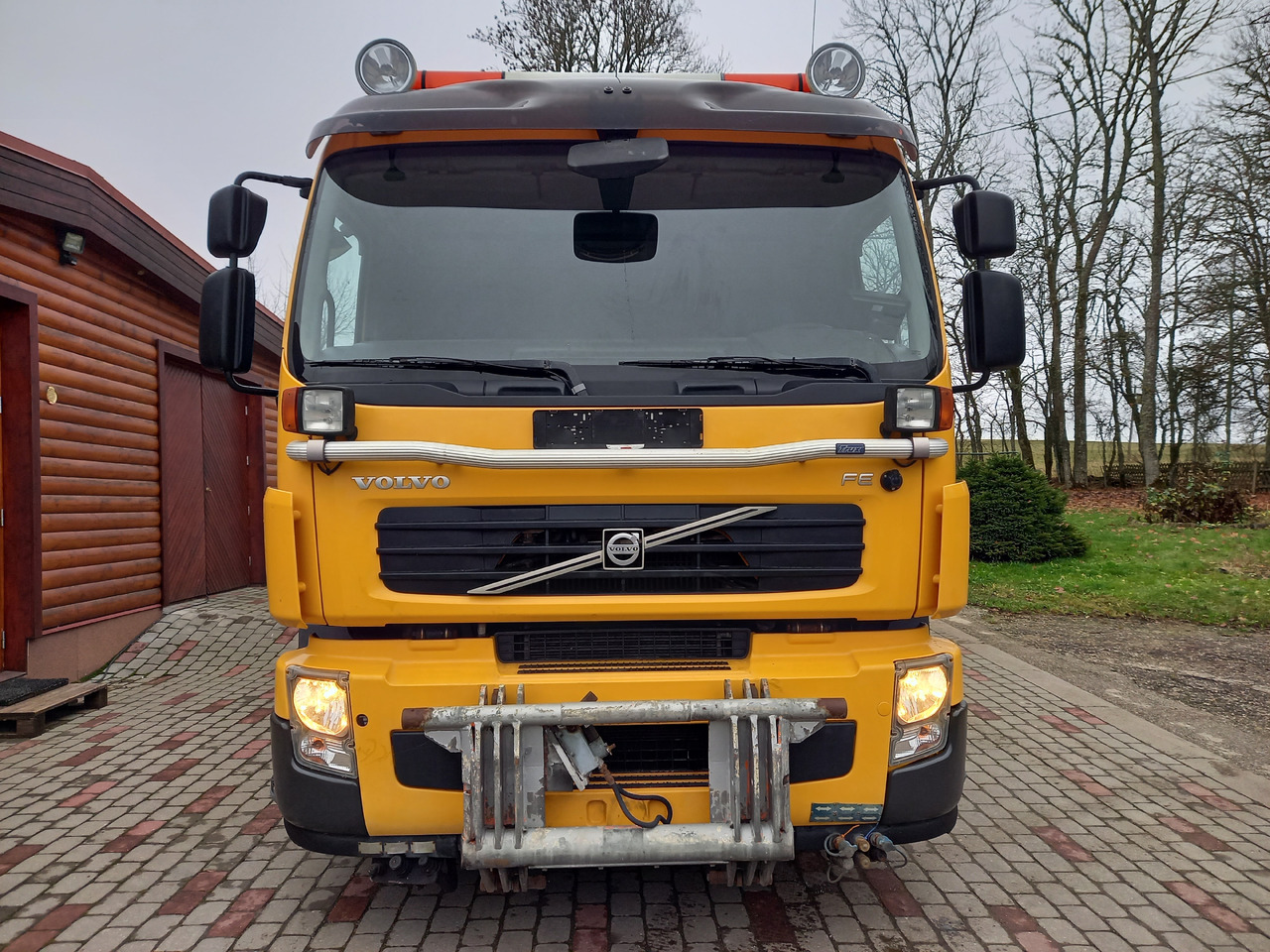 VOLVO FE 240, 4x2, EURO 5, TIPPER - Sklápač: obrázok 4 VOLVO FE 240, 4x2, EURO 5, TIPPER - Sklápač: obrázok 4