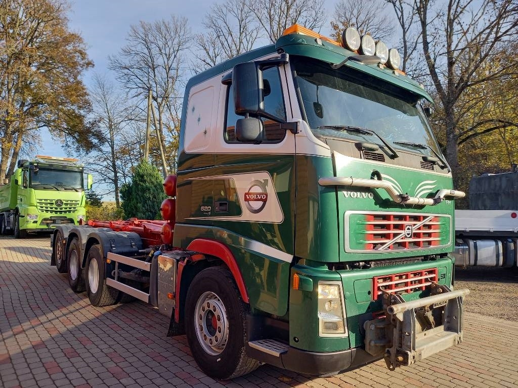 Volvo FH 520, 8x4, MULTILIFT - Hákový nosič kontajnerov: obrázok 5 Volvo FH 520, 8x4, MULTILIFT - Hákový nosič kontajnerov: obrázok 5