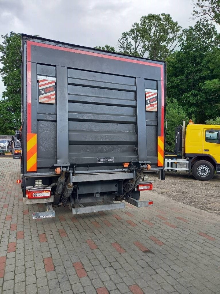 Chladirenské nákladné vozidlo Volvo FM 330, 6x2, CARRIER SUPRA 950 U: obrázok 37