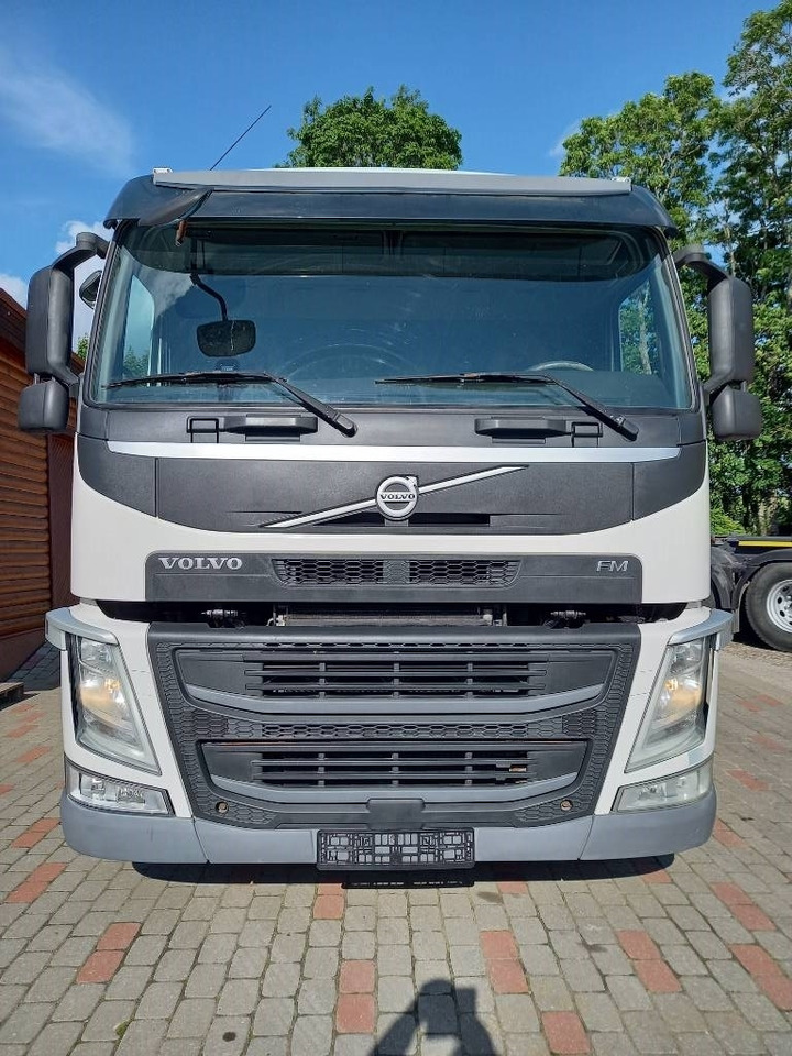 Chladirenské nákladné vozidlo Volvo FM 330, 6x2, CARRIER SUPRA 950 U: obrázok 11
