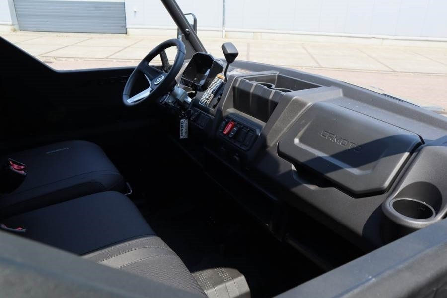 CFMoto UFORCE 1000XL 4x4 independant suspension, LED, LED - ATV/ Štvorkolka: obrázok 4 CFMoto UFORCE 1000XL 4x4 independant suspension, LED, LED - ATV/ Štvorkolka: obrázok 4