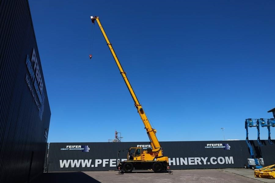 Demag AC30 City Diesel, 4x4x4 Drive, 30t Capacity, 25m M - Žeriav pre všetky terény: obrázok 3 Demag AC30 City Diesel, 4x4x4 Drive, 30t Capacity, 25m M - Žeriav pre všetky terény: obrázok 3
