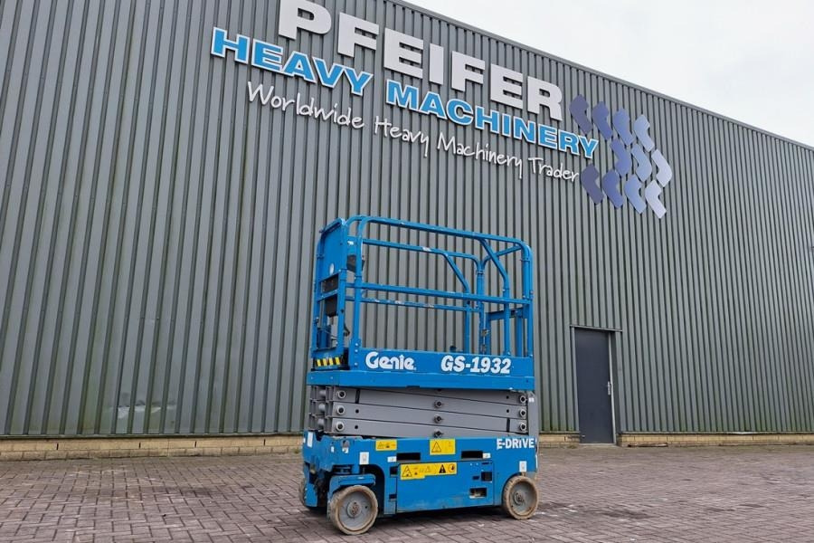 Genie GS1932 E-Drive Several In Stock, 8m Working Height - Samohybná plošiny: obrázok 1 Genie GS1932 E-Drive Several In Stock, 8m Working Height - Samohybná plošiny: obrázok 1