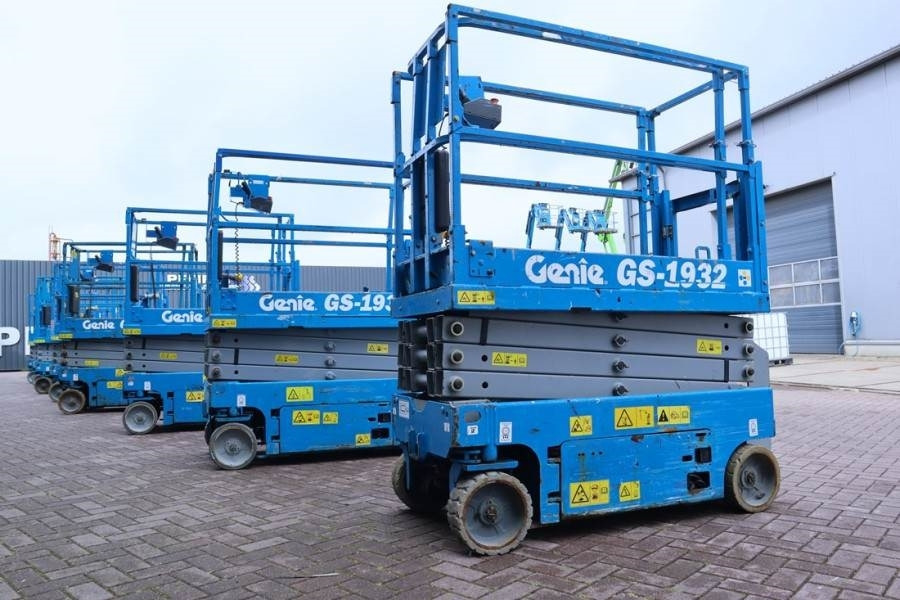 Genie GS1932 Electric, Working Height 7.8 m, 227kg Capac  - Samohybná plošiny: obrázok 4 Genie GS1932 Electric, Working Height 7.8 m, 227kg Capac  - Samohybná plošiny: obrázok 4