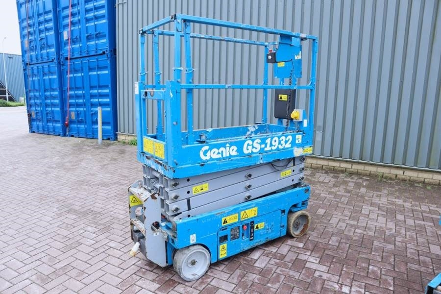 Genie GS1932 Electric, Working Height 7.8 m, 227kg Capac  - Samohybná plošiny: obrázok 2 Genie GS1932 Electric, Working Height 7.8 m, 227kg Capac  - Samohybná plošiny: obrázok 2