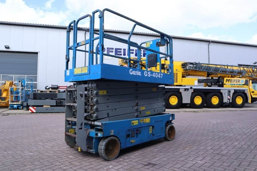 Genie GS4047 Electric, 14m Working Height, 350kg Capacit  - Samohybná plošiny: obrázok 2 Genie GS4047 Electric, 14m Working Height, 350kg Capacit  - Samohybná plošiny: obrázok 2