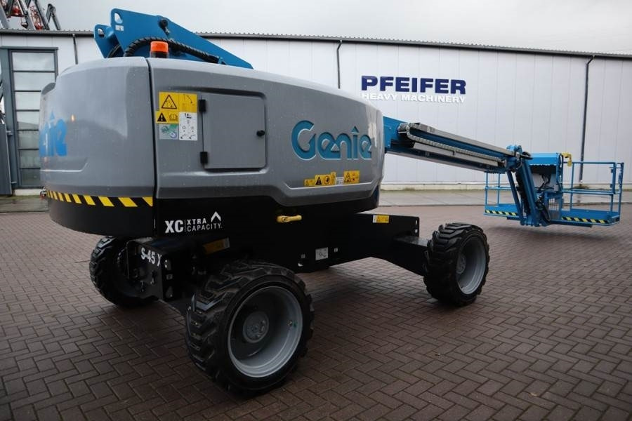 Genie S45XC Valid inspection, *Guarantee! Diesel, 4x4 Dr - Teleskopická plošina: obrázok 2 Genie S45XC Valid inspection, *Guarantee! Diesel, 4x4 Dr - Teleskopická plošina: obrázok 2