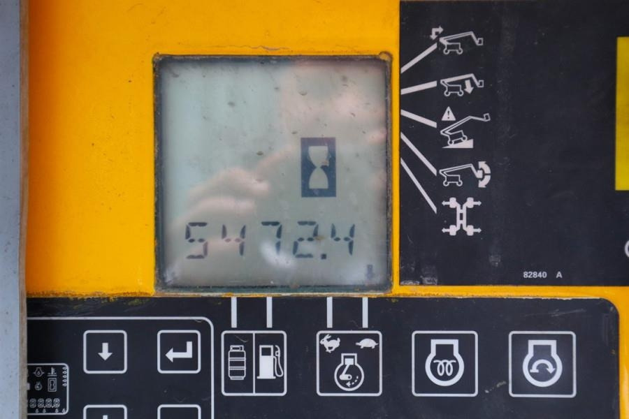 Genie Z135/70 Diesel, 4x4x4 Drive, 43m Lifting Height, 2 - Kĺbová pracovná plošina: obrázok 5 Genie Z135/70 Diesel, 4x4x4 Drive, 43m Lifting Height, 2 - Kĺbová pracovná plošina: obrázok 5