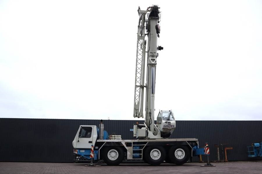 Grove GMK3055 Diesel, 6x6x6, 55t Capacity, 43m Main Boom - Žeriav pre všetky terény: obrázok 2 Grove GMK3055 Diesel, 6x6x6, 55t Capacity, 43m Main Boom - Žeriav pre všetky terény: obrázok 2