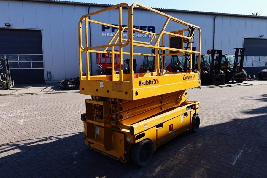 Haulotte Compact 10 Electric, 10m Working Height, 450kg Cap - Samohybná plošiny: obrázok 2 Haulotte Compact 10 Electric, 10m Working Height, 450kg Cap - Samohybná plošiny: obrázok 2
