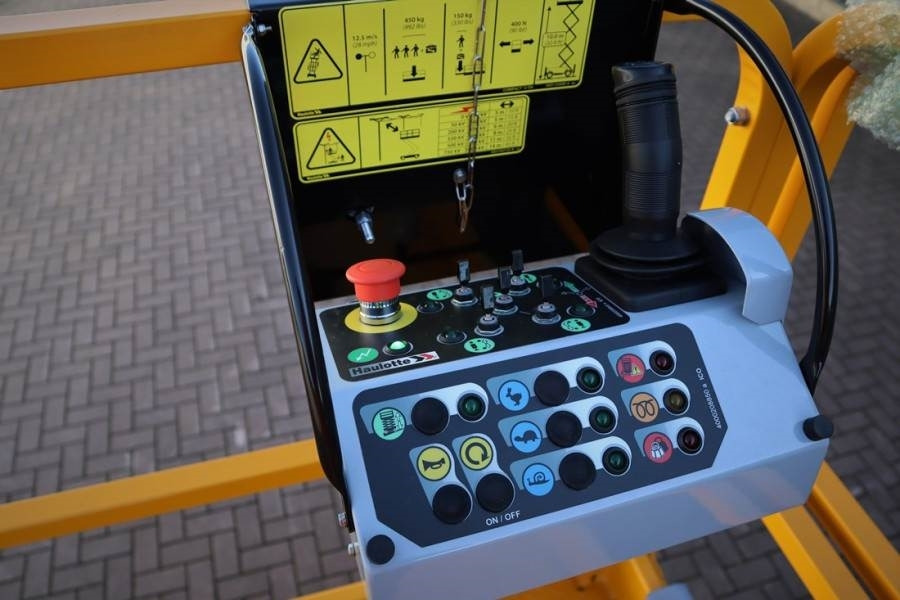 Haulotte Compact 12DX Valid Inspection, *Guarantee! Diesel, - Samohybná plošiny: obrázok 3 Haulotte Compact 12DX Valid Inspection, *Guarantee! Diesel, - Samohybná plošiny: obrázok 3