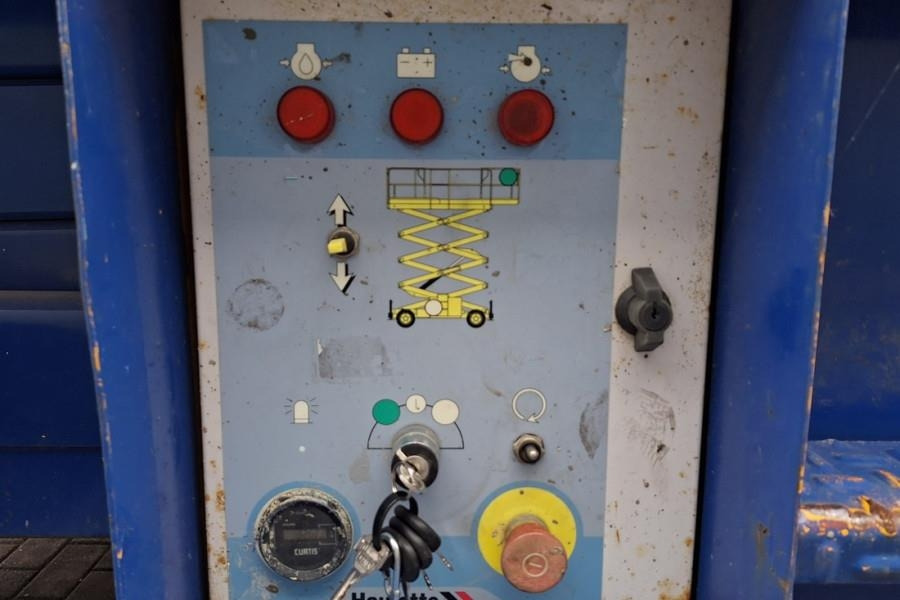 Haulotte H12SX Diesel, 4x4 Drive, 12m Working Height, 700kg - Samohybná plošiny: obrázok 4 Haulotte H12SX Diesel, 4x4 Drive, 12m Working Height, 700kg - Samohybná plošiny: obrázok 4