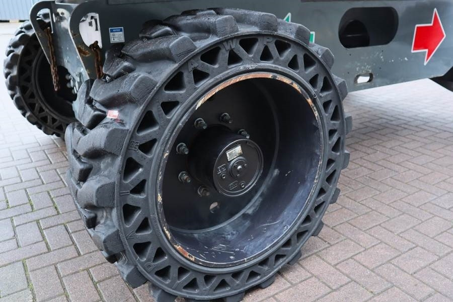 Haulotte HT28RTJ PRO Valid inspection, *Guarantee! 4x4x4 Dr - Teleskopická plošina: obrázok 3 Haulotte HT28RTJ PRO Valid inspection, *Guarantee! 4x4x4 Dr - Teleskopická plošina: obrázok 3