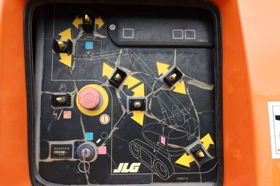 JLG 660SJC Diesel, Steel Tracks, 20m Working Height, 1 - Teleskopická plošina: obrázok 4 JLG 660SJC Diesel, Steel Tracks, 20m Working Height, 1 - Teleskopická plošina: obrázok 4