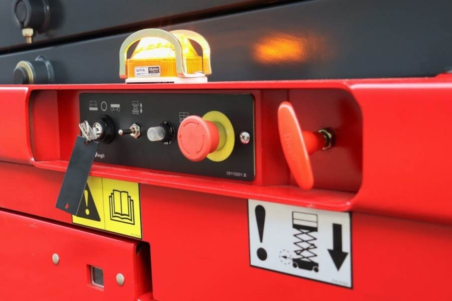 Magni ES0807EP New And Available Directly From Stock, El - Samohybná plošiny: obrázok 3 Magni ES0807EP New And Available Directly From Stock, El - Samohybná plošiny: obrázok 3