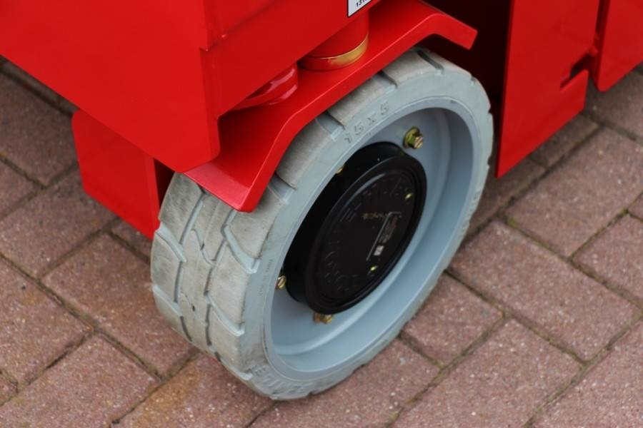 Magni ES1212E Electric, 12m Working Height, 320kg Capaci - Samohybná plošiny: obrázok 5 Magni ES1212E Electric, 12m Working Height, 320kg Capaci - Samohybná plošiny: obrázok 5