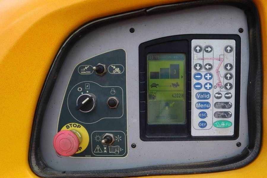 Manitou 160ATJ Diesel, 4x4x4 Drive, 16m Working Height, 8.  - Kĺbová pracovná plošina: obrázok 4 Manitou 160ATJ Diesel, 4x4x4 Drive, 16m Working Height, 8.  - Kĺbová pracovná plošina: obrázok 4