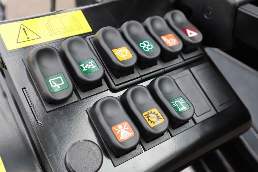 Terénny vozík Manitou M30-4 Valid inspection, *Guarantee! Diesel, 4x4 Dr: obrázok 11