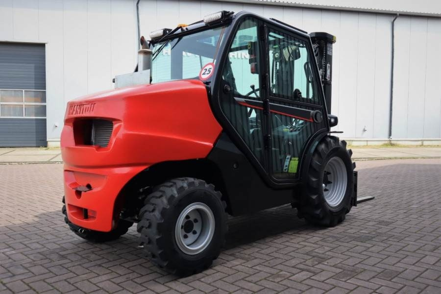 Manitou MC25-4 Valid Inspection, *Guarantee, Diesel, 4x4 - Terénny vozík: obrázok 2 Manitou MC25-4 Valid Inspection, *Guarantee, Diesel, 4x4 - Terénny vozík: obrázok 2