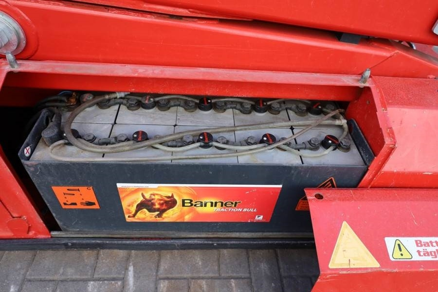 Samohybná plošiny PB LIFT S151-12E Electric, 15m Working Height, 550kg: obrázok 11 Samohybná plošiny PB LIFT S151-12E Electric, 15m Working Height, 550kg: obrázok 11