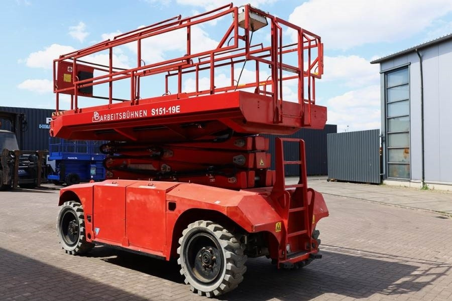 PB LIFT S151-19E 4x4 Electric, 4x4 Drive, 15m Working - Samohybná plošiny: obrázok 1 PB LIFT S151-19E 4x4 Electric, 4x4 Drive, 15m Working - Samohybná plošiny: obrázok 1