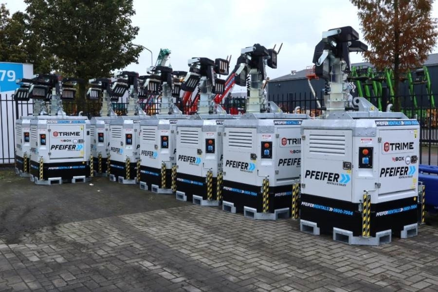 Trime X-BOX 4x320W Valid inspection, *Guarantee! H - Osvetľovacia veža: obrázok 2 Trime X-BOX 4x320W Valid inspection, *Guarantee! H - Osvetľovacia veža: obrázok 2