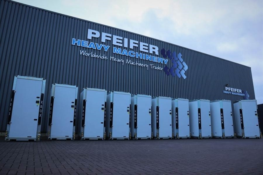 Trime X-BOX M 4 x 320W Valid inspection, *Guarantee! Max - Osvetľovacia veža: obrázok 2 Trime X-BOX M 4 x 320W Valid inspection, *Guarantee! Max - Osvetľovacia veža: obrázok 2