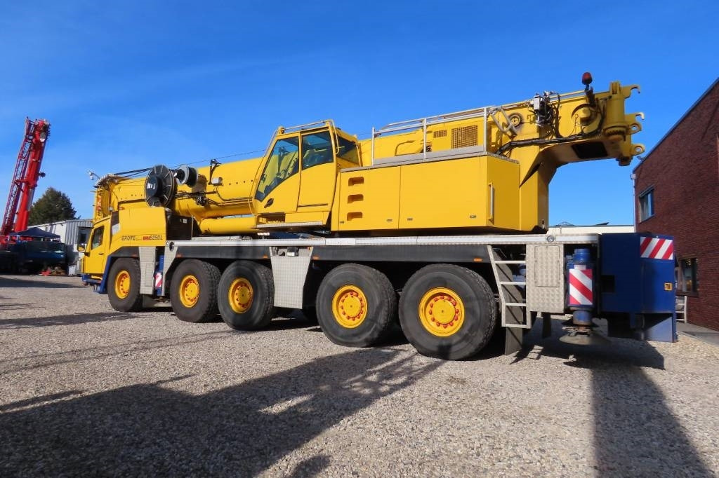 Grove GMK 5250 L - Žeriav pre všetky terény: obrázok 4 Grove GMK 5250 L - Žeriav pre všetky terény: obrázok 4