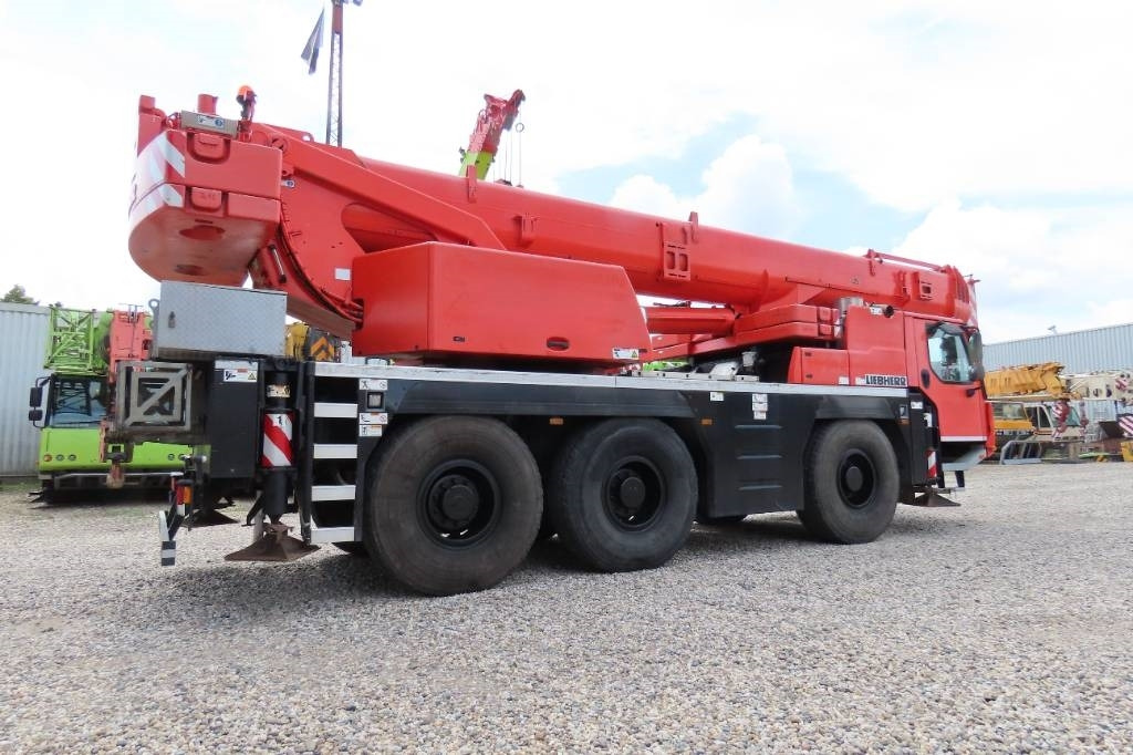 Liebherr LTM 1055-3.2 - Žeriav pre všetky terény: obrázok 3 Liebherr LTM 1055-3.2 - Žeriav pre všetky terény: obrázok 3