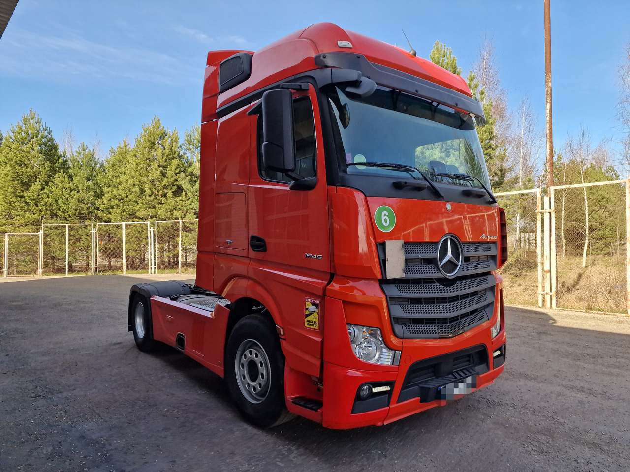 MERCEDES-BENZ 1845 Retarder Actros - Ťahač: obrázok 2 MERCEDES-BENZ 1845 Retarder Actros - Ťahač: obrázok 2