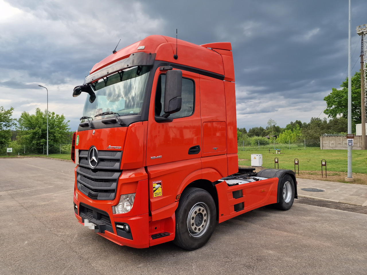 MERCEDES-BENZ Actros 1845 Retarder - Ťahač: obrázok 1 MERCEDES-BENZ Actros 1845 Retarder - Ťahač: obrázok 1