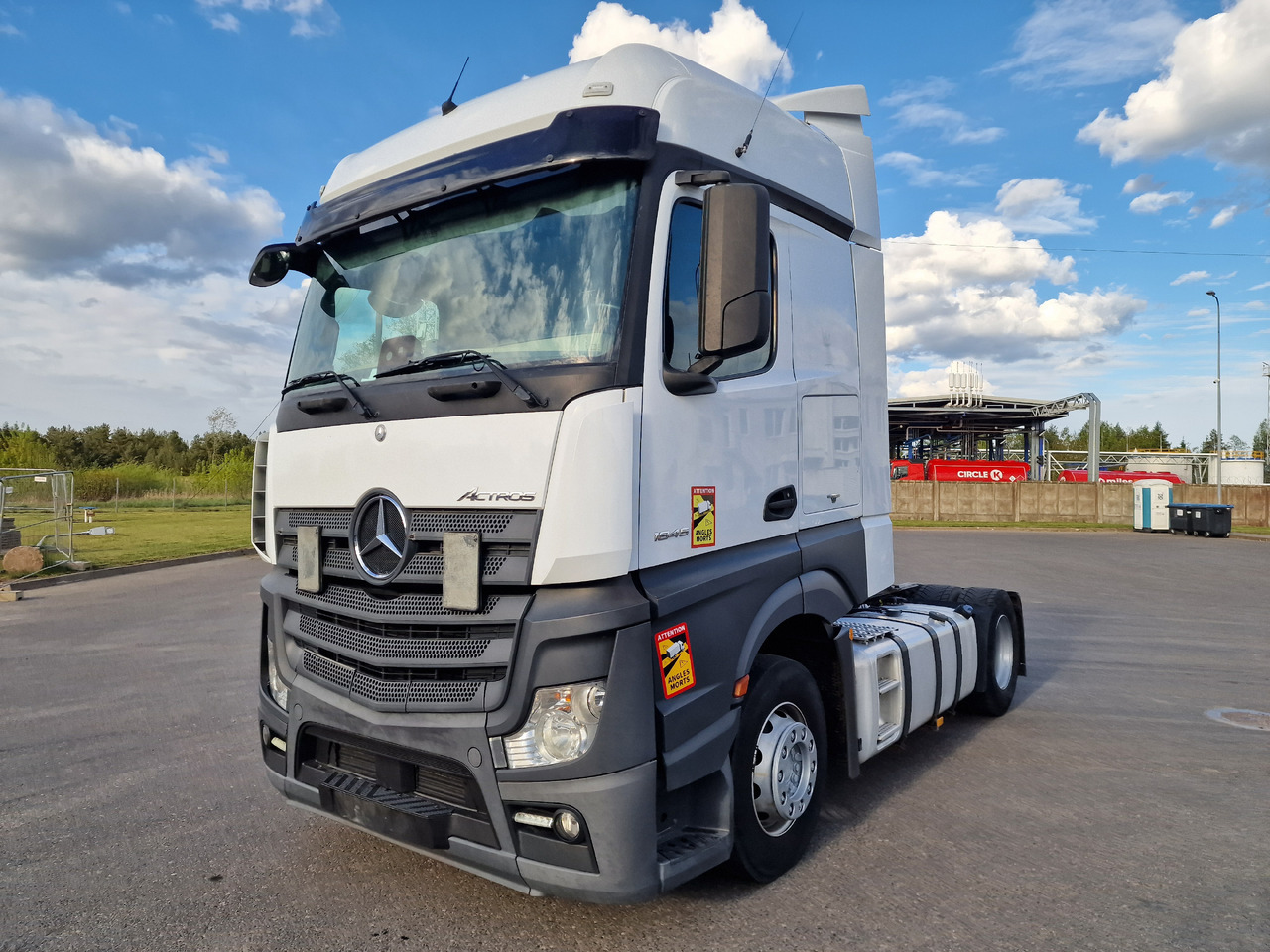 MERCEDES-BENZ Actros 1845 Retarder - Ťahač: obrázok 2 MERCEDES-BENZ Actros 1845 Retarder - Ťahač: obrázok 2