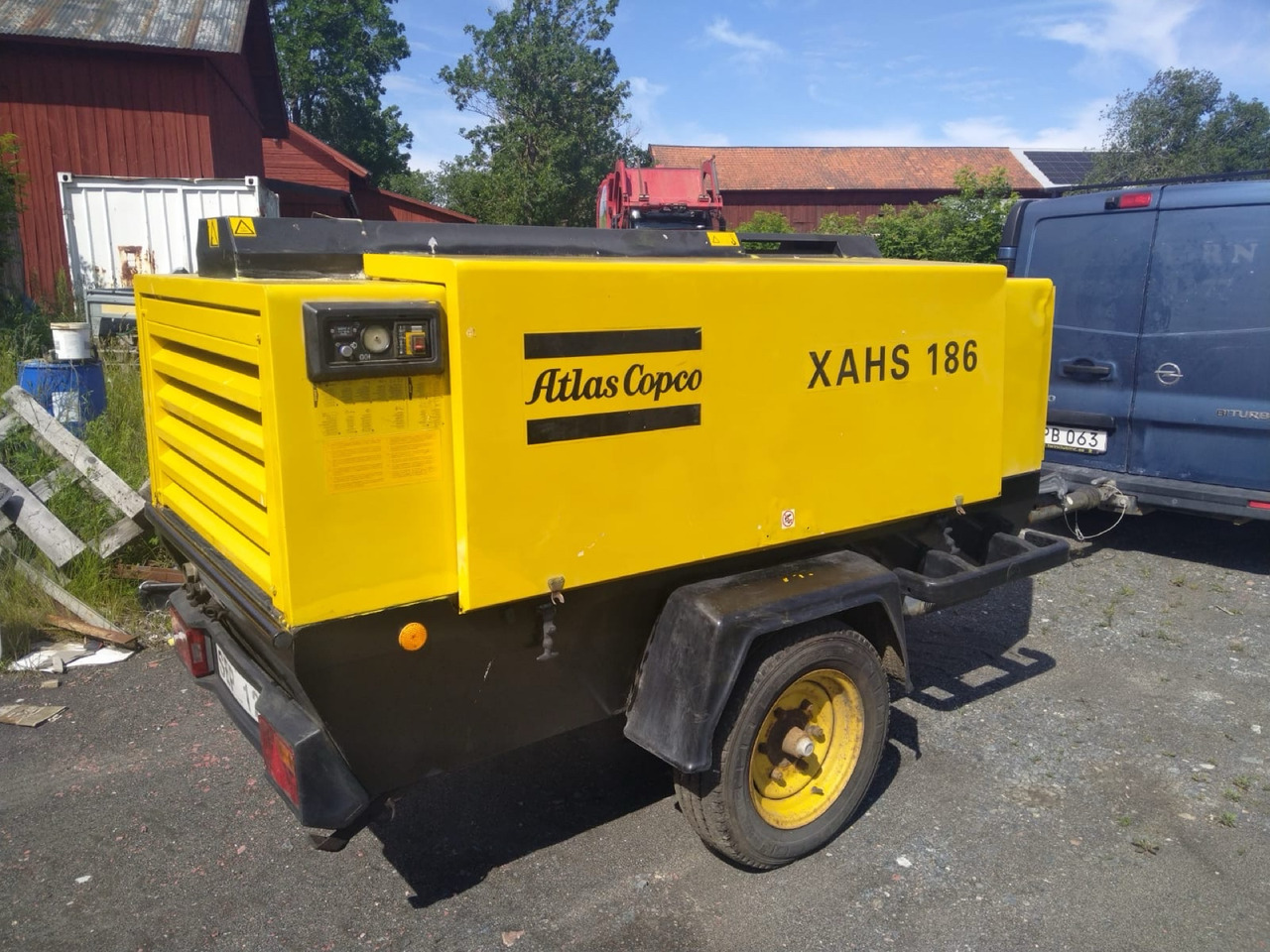 Atlas Copco XAHS 186 - Vzduchový kompresor: obrázok 1 Atlas Copco XAHS 186 - Vzduchový kompresor: obrázok 1