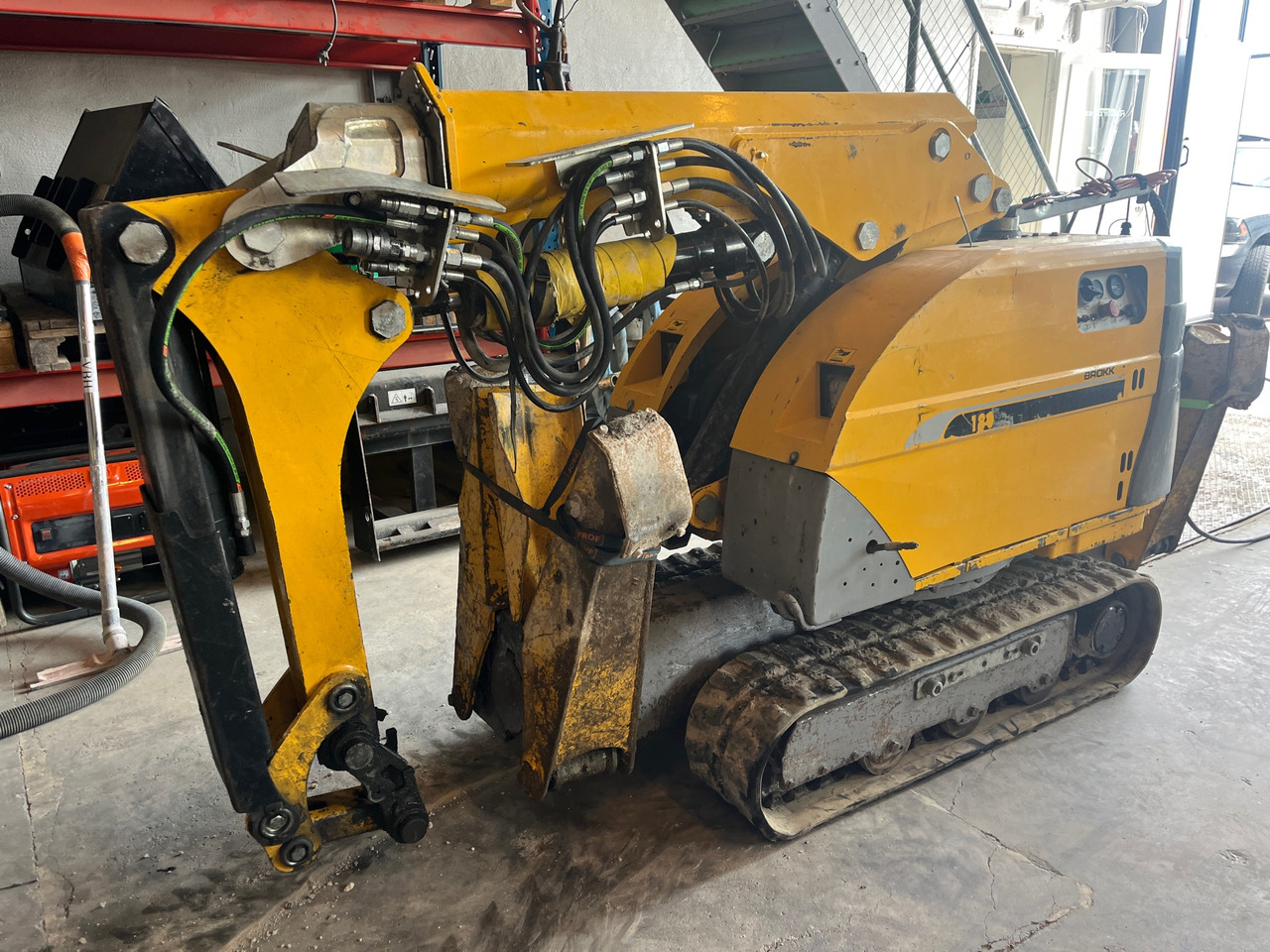 Brokk 180 - Stavebné zariadenia: obrázok 1 Brokk 180 - Stavebné zariadenia: obrázok 1