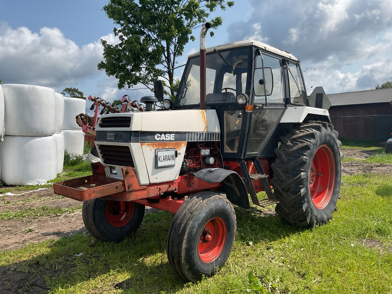 Case 1490 - Traktor: obrázok 1 Case 1490 - Traktor: obrázok 1