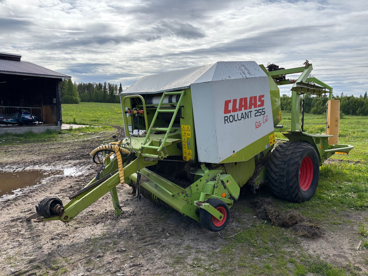 Claas Rollant 255 - Lis na okrúhle balíky: obrázok 1 Claas Rollant 255 - Lis na okrúhle balíky: obrázok 1