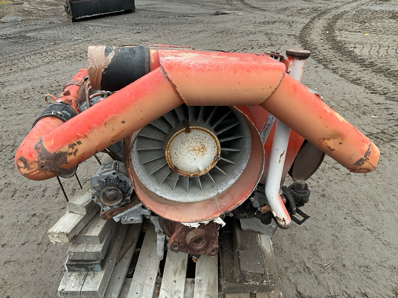 Deutz F8L413 - Stavebné zariadenia: obrázok 1 Deutz F8L413 - Stavebné zariadenia: obrázok 1