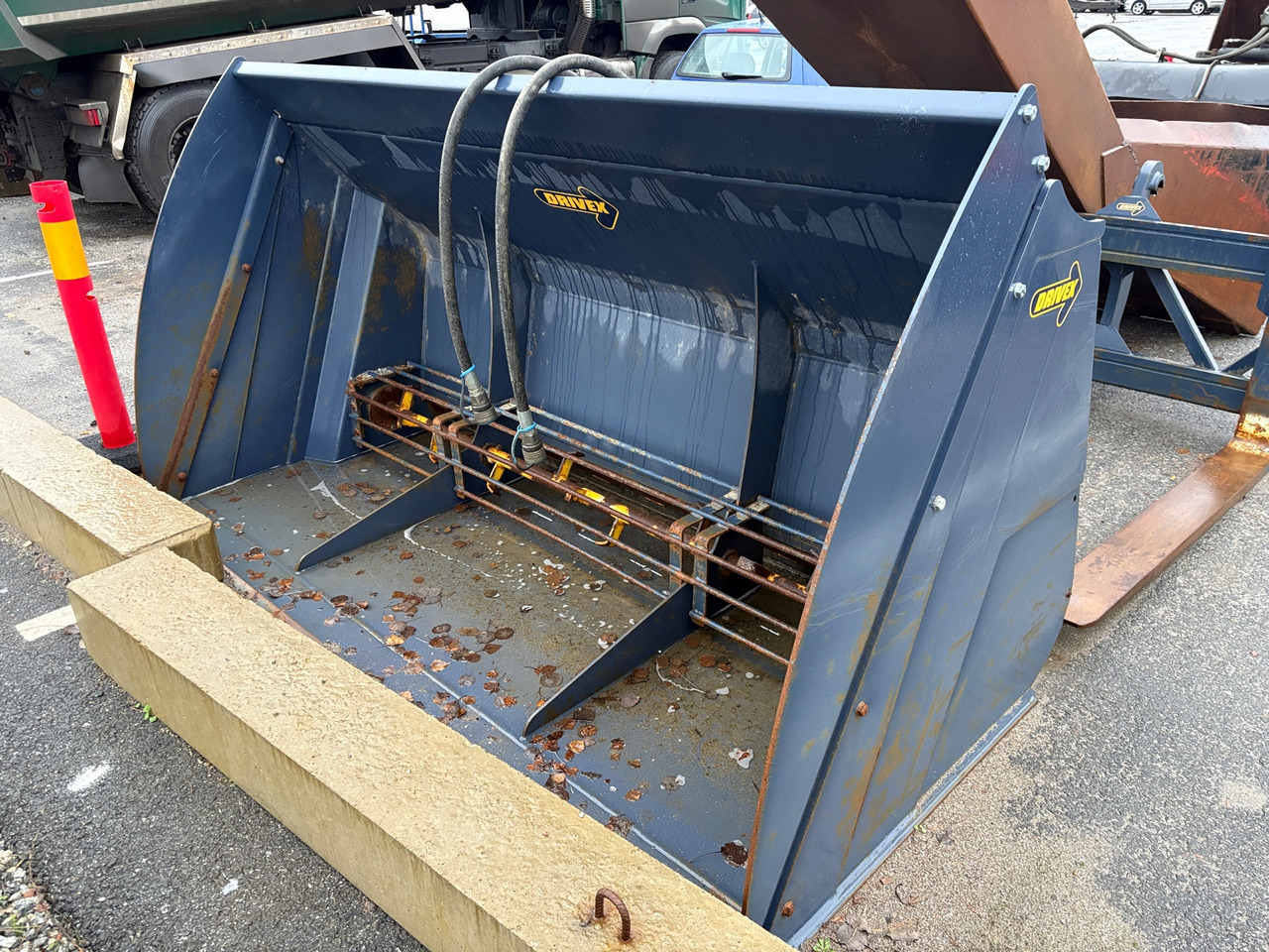 Drivex SS25-BM - Rozmetač piesku/ Soli: obrázok 1 Drivex SS25-BM - Rozmetač piesku/ Soli: obrázok 1