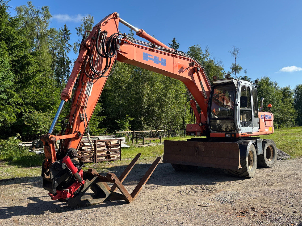 Fiat-Hitachi EX 165W - Rýpadlo: obrázok 1 Fiat-Hitachi EX 165W - Rýpadlo: obrázok 1