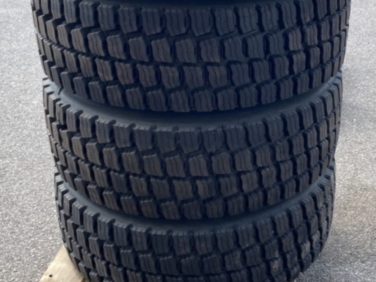 Goodyear Ultra Grip Max - Pneumatika pre Nákladné auto: obrázok 1 Goodyear Ultra Grip Max - Pneumatika pre Nákladné auto: obrázok 1